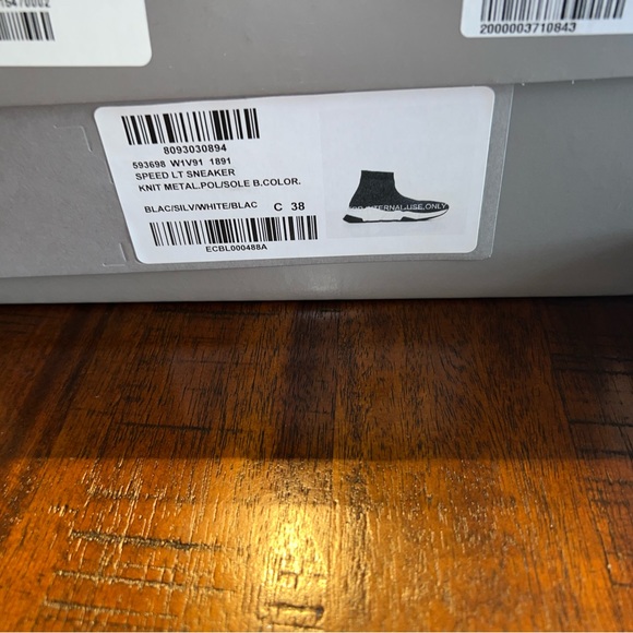 Black/White/Silver Balenciaga. Size 38. - Picture 11 of 12